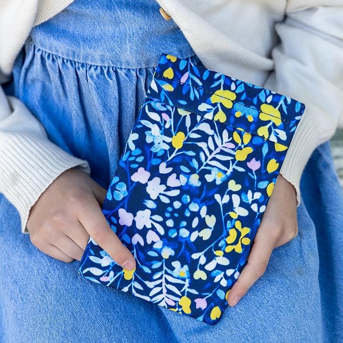 Yumbox Reusable Soft Ice Packs with Fabric Sleeve for Lunch Box and Cooler, Sweatproof, Pack of 2 Gel Ice Packs (Flowers)