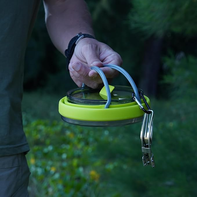 EEZEE 1L Collapsible Camping Kettle Portable Travel Kettle Folding Silicone Camping Cook Pot Foldable Compact Hiking Water Boiler and Warmer with Lid BPA-Free Backpacking Pot