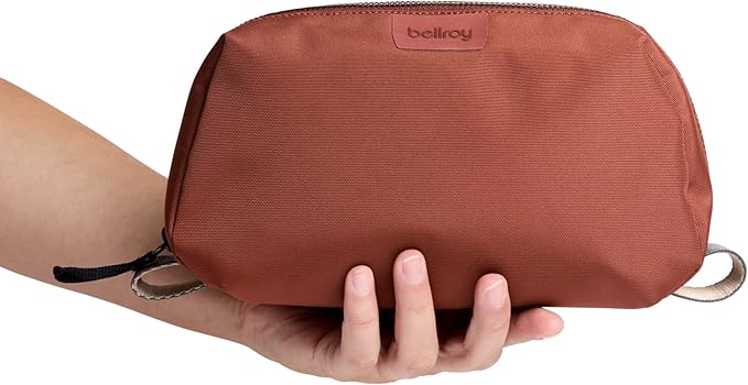 Bellroy Toiletry Kit (Unisex Toiletry Bag, Zipper Closure, Water-Resistant Lining, Toothbrush Sleeve with Magnetic Closure, Internal Mesh Pocket Organization) -Bronze