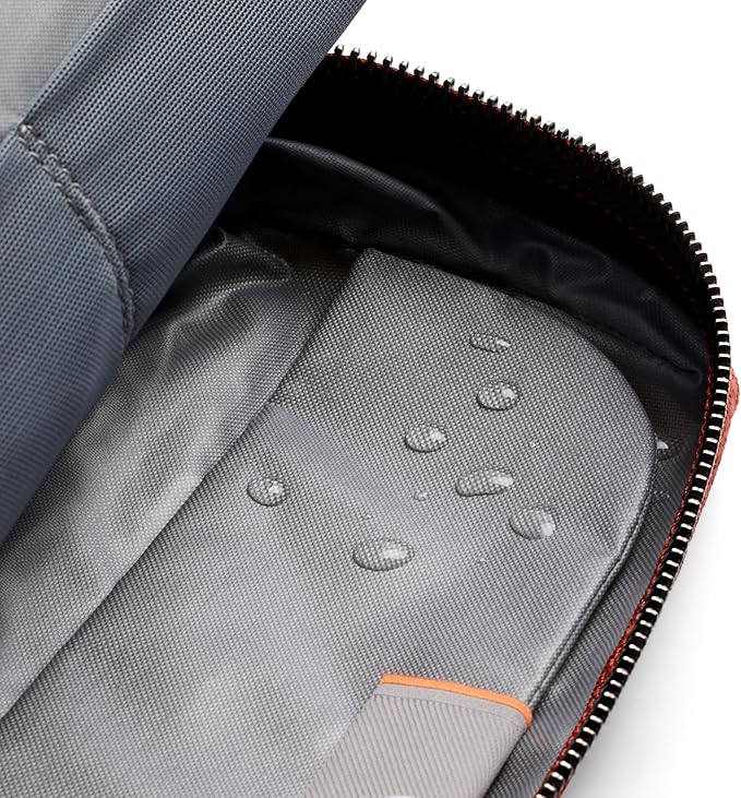 Bellroy Toiletry Kit (Unisex Toiletry Bag, Zipper Closure, Water-Resistant Lining, Toothbrush Sleeve with Magnetic Closure, Internal Mesh Pocket Organization) -Bronze