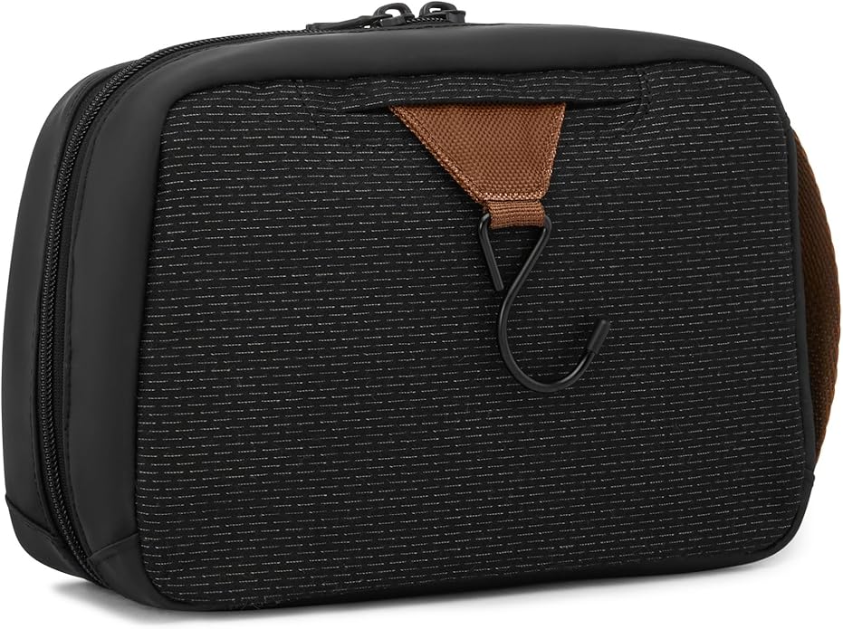 TUMI - Alpha Bravo Response Travel Kit - Hanging Toiletry Kit - Travel Bag - TUMI Tracer - 6.3" X 9.5" X 3.5"