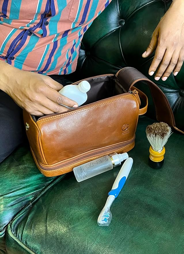 RusticTown Leather Toiletry Bag for Men - Travel Shaving Dopp Kit - Bathroom Shower Toiletries Organizer - Cosmetic Make up Bag for Women