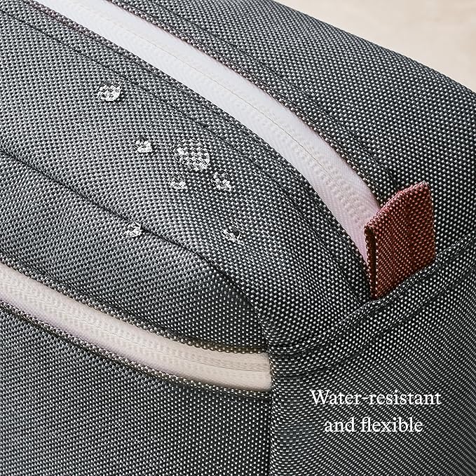 Harry's Travel Shaving Kit for Men - Toiletry Bag, Razor, Foaming Shave Gel, and Blade Cover - TSA Friendly Shave Kit